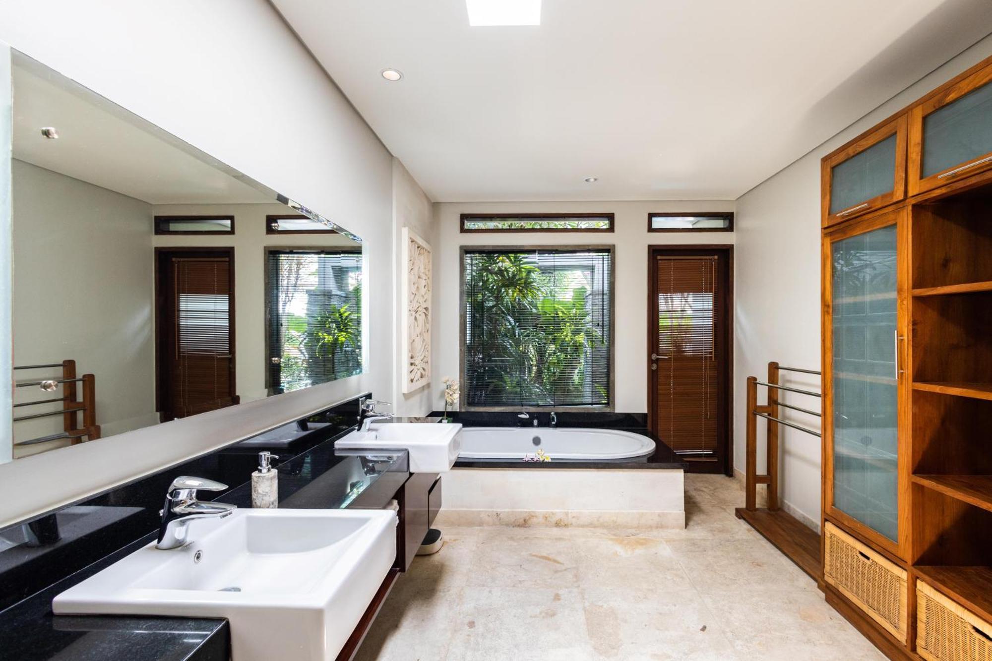 Kejora Beachfront Estate Sanur - Luxurious Villa Seven Kejora Εξωτερικό φωτογραφία